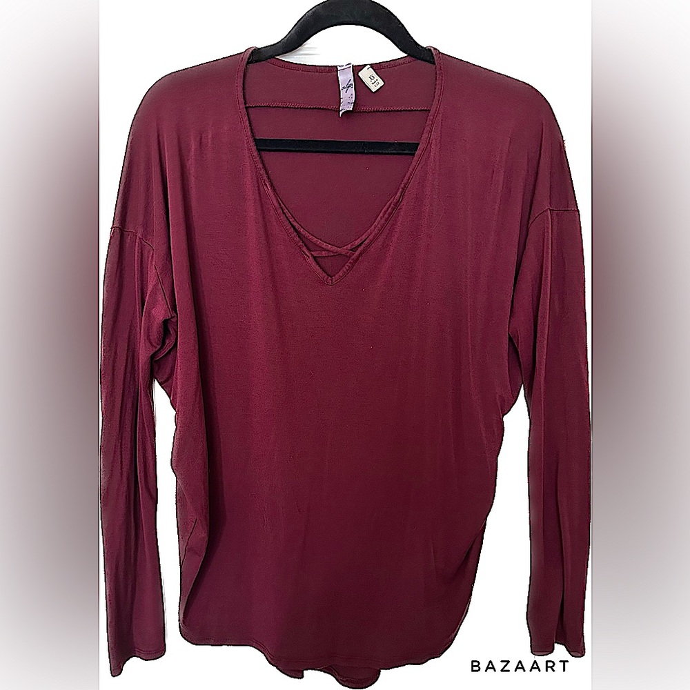 Francesca's Alya Long Sleeve Top
